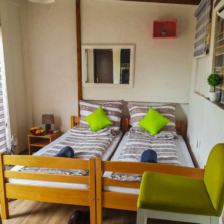 Apartment Little Paradise *