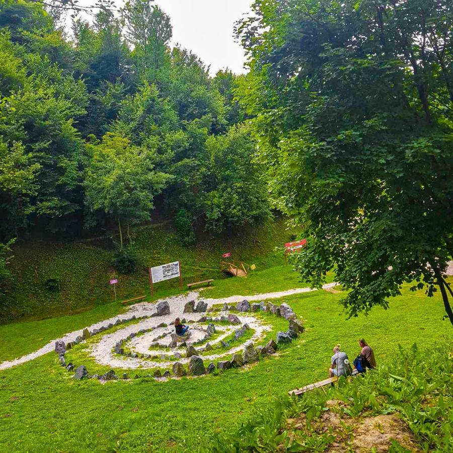 Little Paradise *